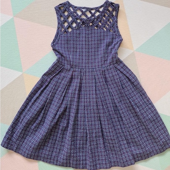 Dear Creatures Lily Lattice Dress (Small) - Picture 4 of 4